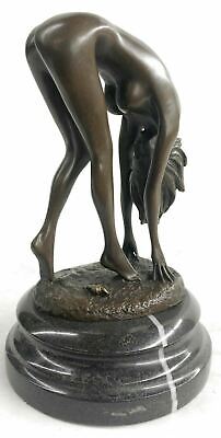 Busty Sculpture Nude Art